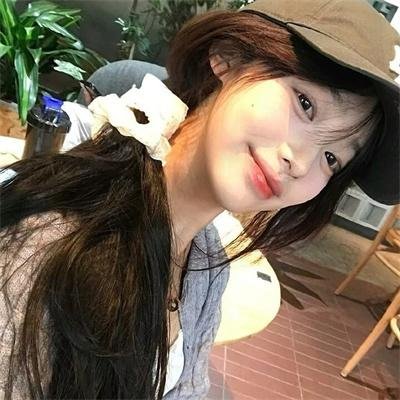 丹妮尔·凯布尔：目击者